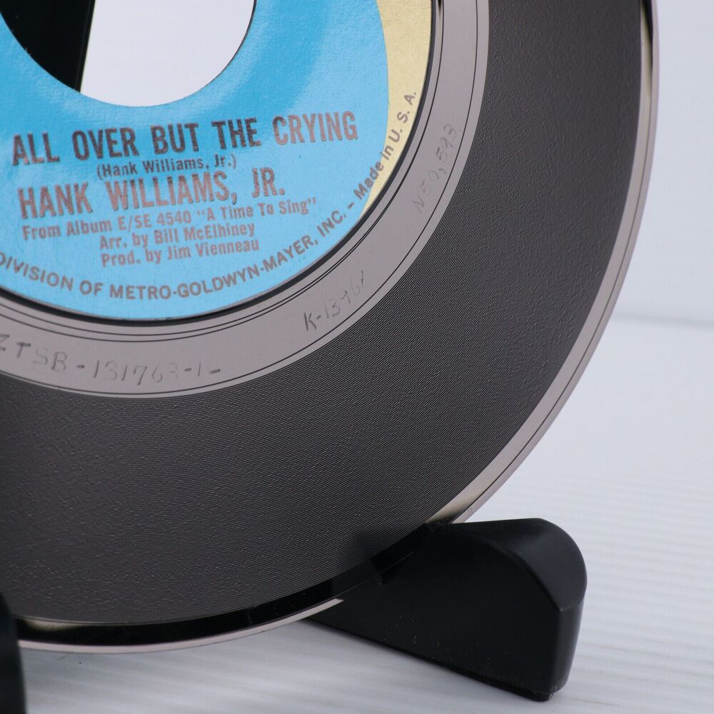 Hank Williams Jr. – It's All Over But The Crying / Rock In My Shoe 45 rpm Record - Picture 8 of 16